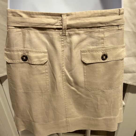 Cynthia Rowley size 10 linen tan midi skirt with belt, 2 pockets in back. - Picture 6 of 8